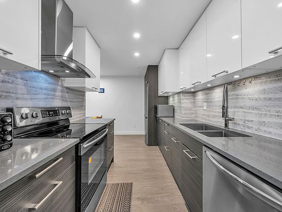 5th image of 8600 Ackroyd Rd #317