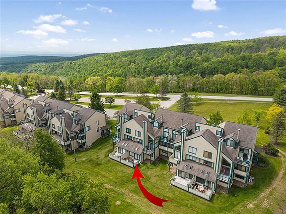 2nd image of 8009 Meadowridge Dr