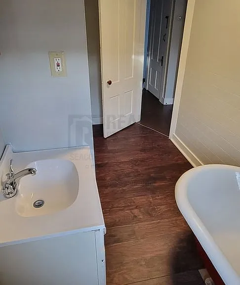 11 Maple St #A — Photo 5