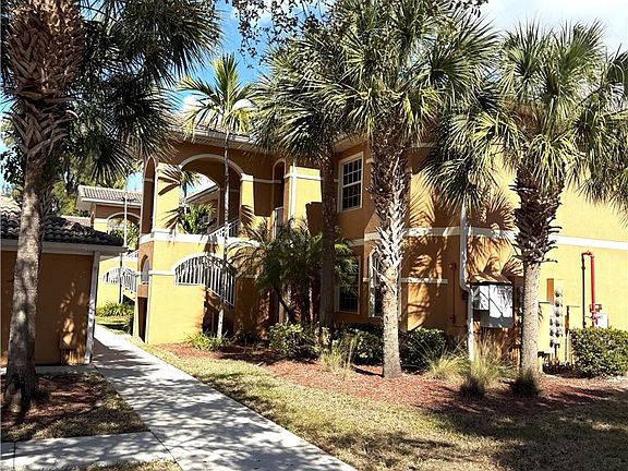5th image of 1089 Winding Pines Cir Unit 106