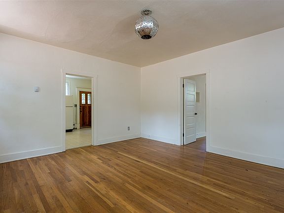 3rd image of 815 E Palace Ave APT 6