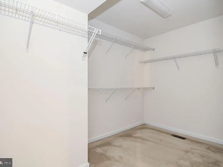 3401 Eagle Ridge Dr — Photo 33