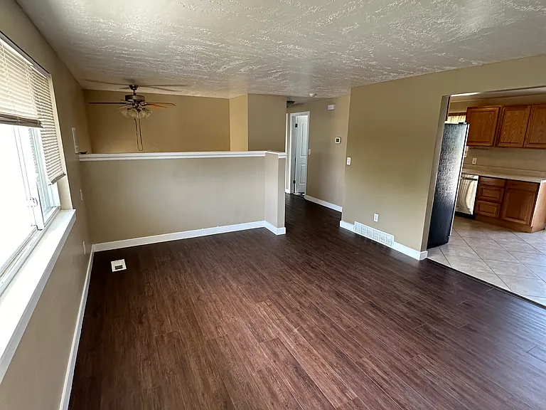 6622 S Georgia Dr — Photo 8