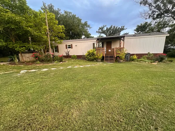 806 Jenkins St, Cromwell, OK 74859