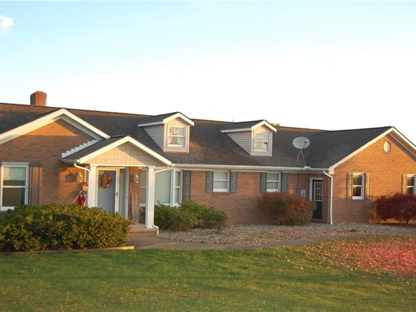 8569 Steinebrey Ridge Rd NW, Sugarcreek, OH 44681