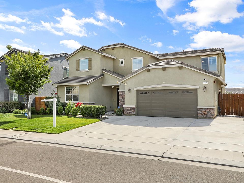 1st image of 2325 Buena Vista Dr