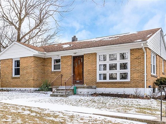2nd image of 2939 Valleyview Dr