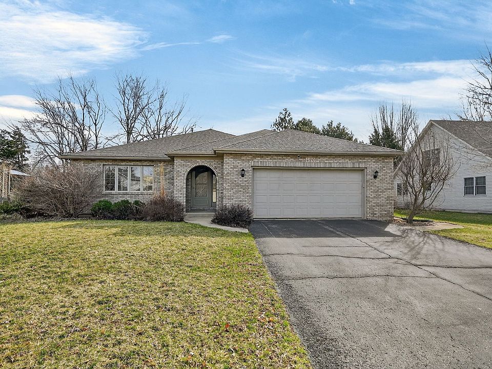 1st image of 420 Windsor Dr