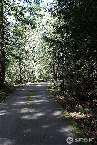 4th image of 260 XX SE 18th Place