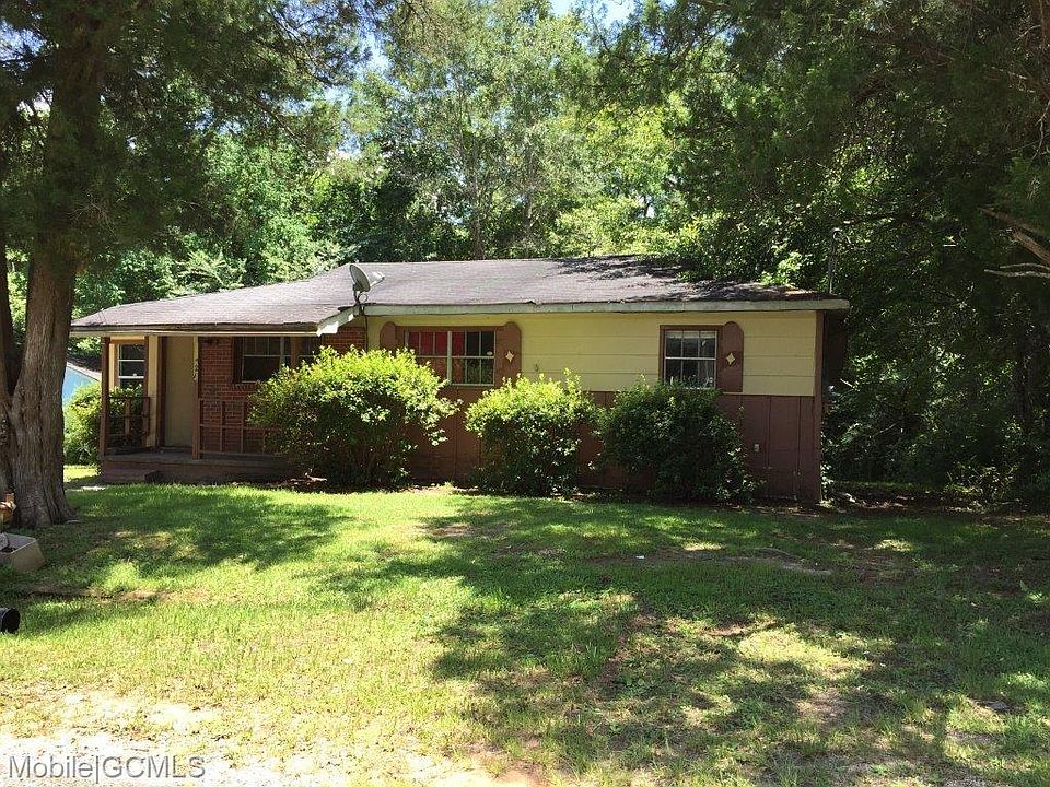 2nd image of 721 S Walter Cir