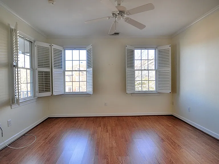 600 Copperline Dr #207 — Photo 4
