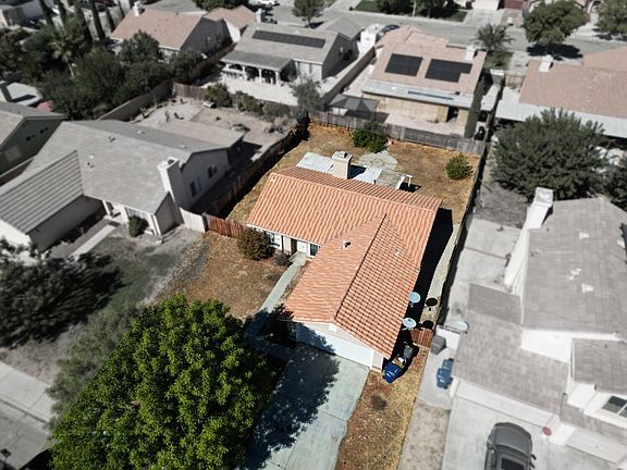 3rd image of 3057 Viana Dr