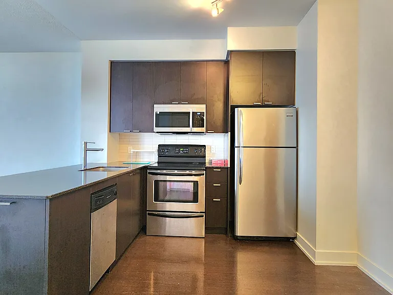 23 Sheppard Ave E #2611 — Photo 7