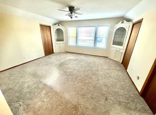 511 1/2 E Main St #511-1/2, Watertown, WI 53094