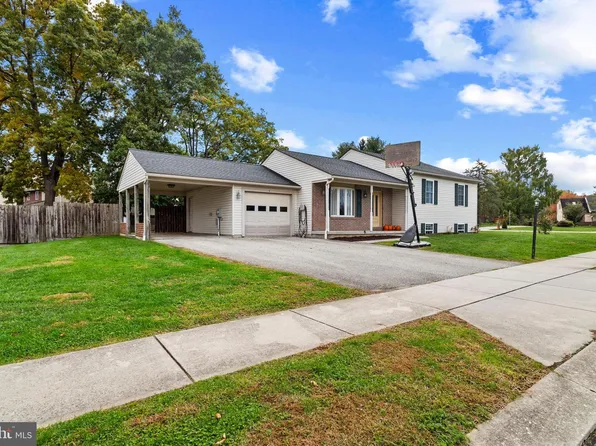 1 Sease Dr, Hanover, PA 17331