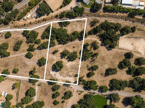 27006 Tannahill Ave, Canyon Country, CA 91387