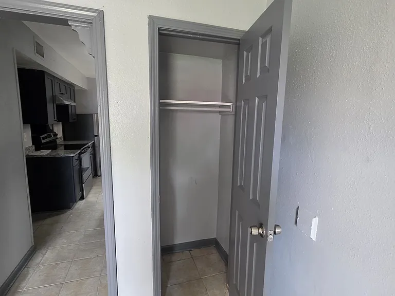 7831 Sail St — Photo 7