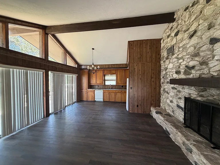 3627 Rifle Rd — Photo 3