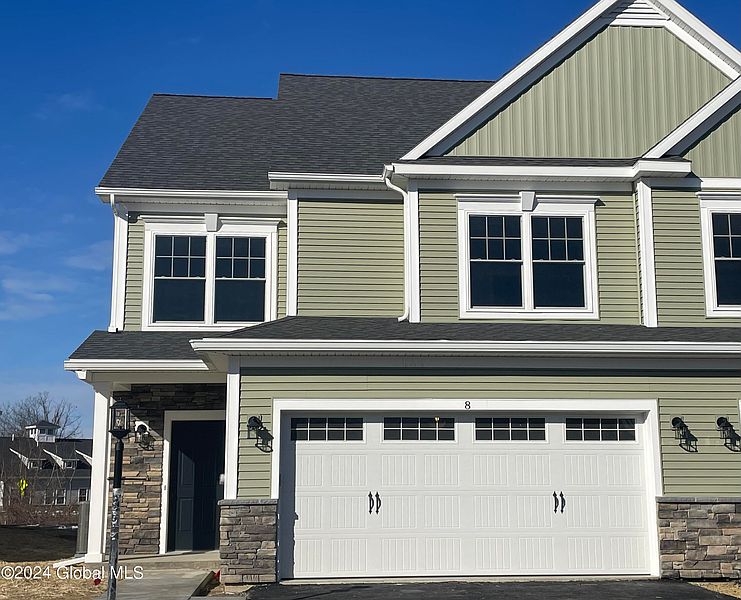 2nd image of 8 Blair Court
