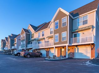 18 Heron Cove Dr, South Portland, ME 04106