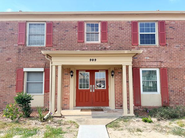 909 S Colonial Ct APT C