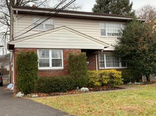 26 Merrill Rd, Clifton, NJ 07012