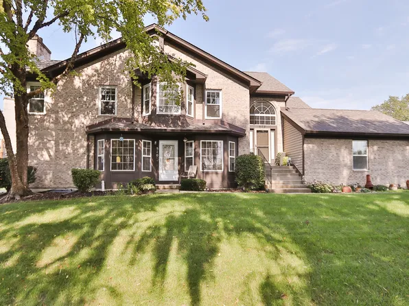 510 Kresswood Dr, McHenry, IL 60050