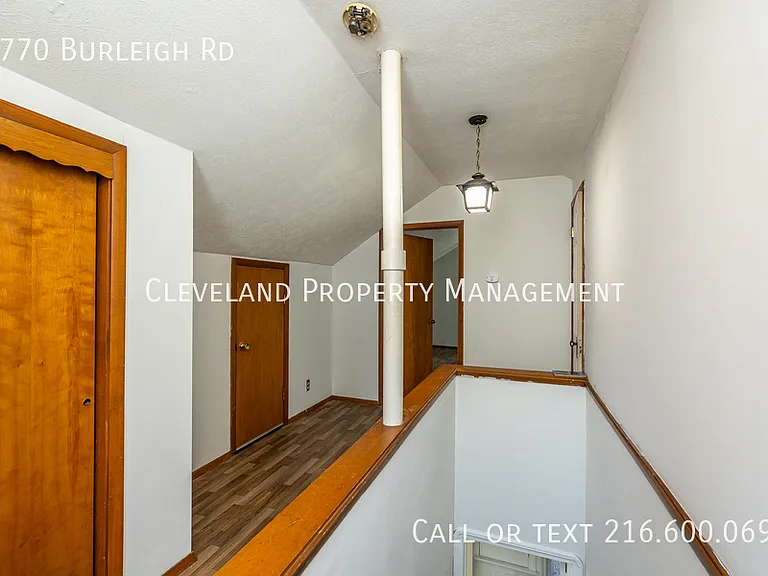 4770 Burleigh Rd — Photo 16