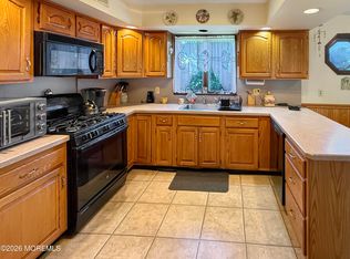 2104 Serpentine Drive, Lacey, NJ 08734
