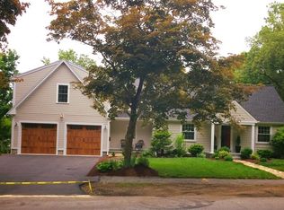 112 High St, Andover, MA 01810