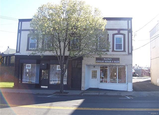 1st image of 108 Orange Ave #2