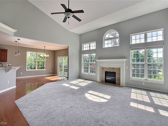 4th image of 14 Yorkshire Dr