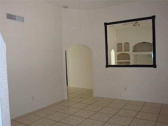 5th image of 680 Bluff Canyon Cir