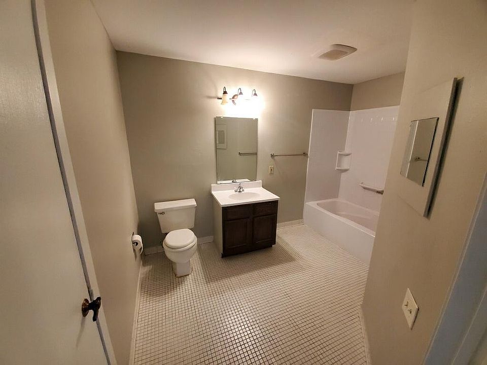 1st image of 2930 Blaisdell Ave APT 118