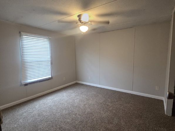 3130 Harris Cir