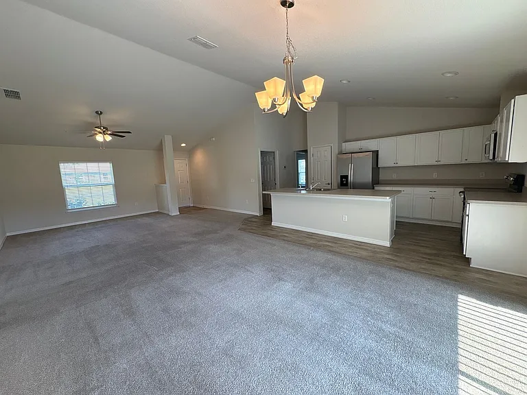 15415 SW 34th Ave — Photo 10
