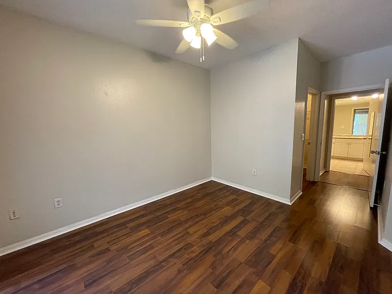 410 S Armenia Ave #919C — Photo 13