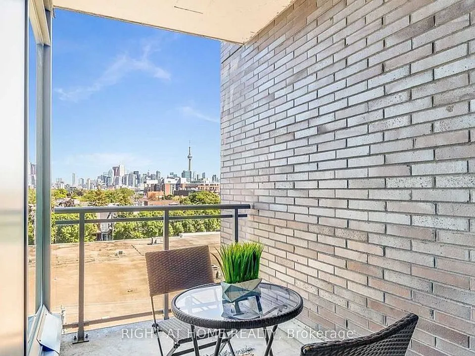 20 Gladstone Ave #613