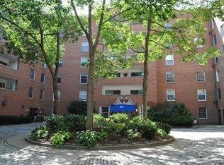 300 Fox Chapel Rd APT 214, Pittsburgh, PA 15238