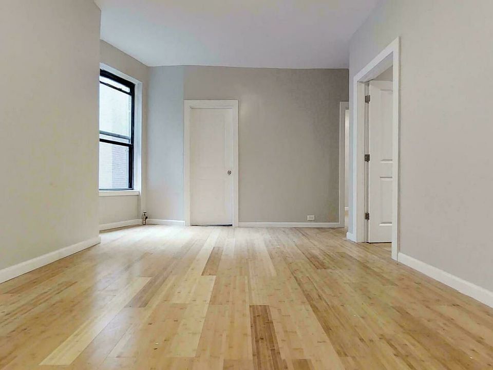 2nd image of 2559 Decatur Ave #11