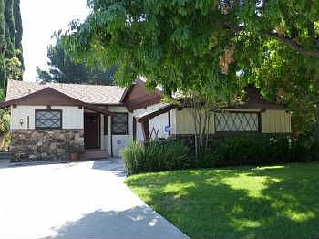 1st image of 23262 Victory Blvd