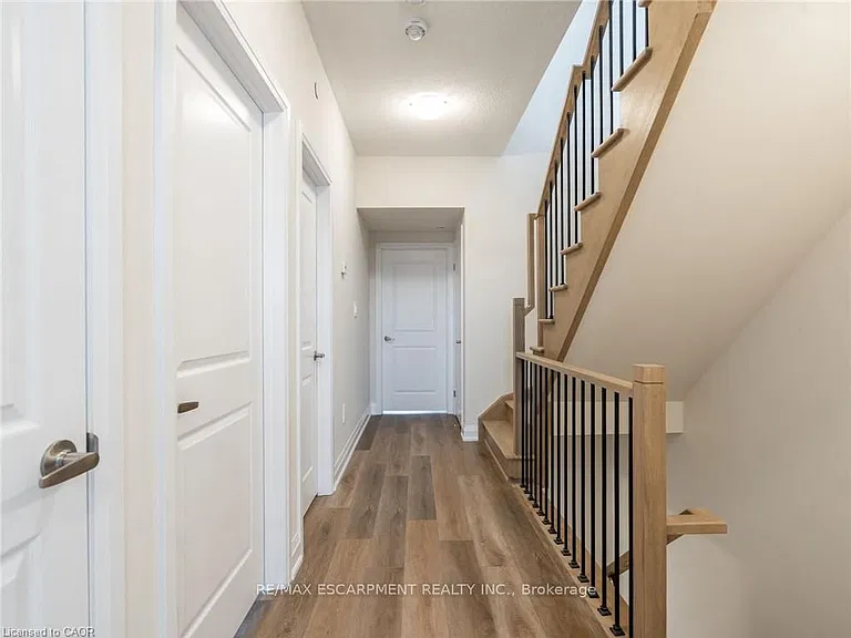 1585 Rose Way #119 — Photo 12