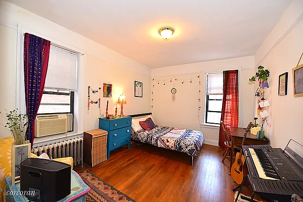 Rented by Corcoran | media 14