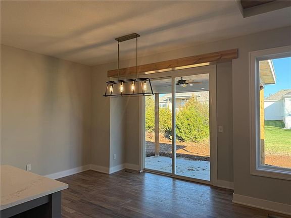 4th image of 31505 W 86th Ct