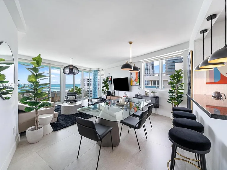 226 Ocean Dr #8F — Photo 16