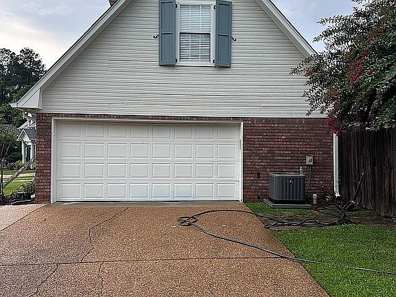 2nd image of 416 Brighton Ct