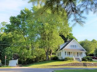 1930 Richmond St NW, Grand Rapids, MI 49504