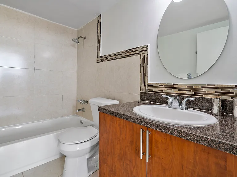 1 Bed 1.5 Bath Model Unit