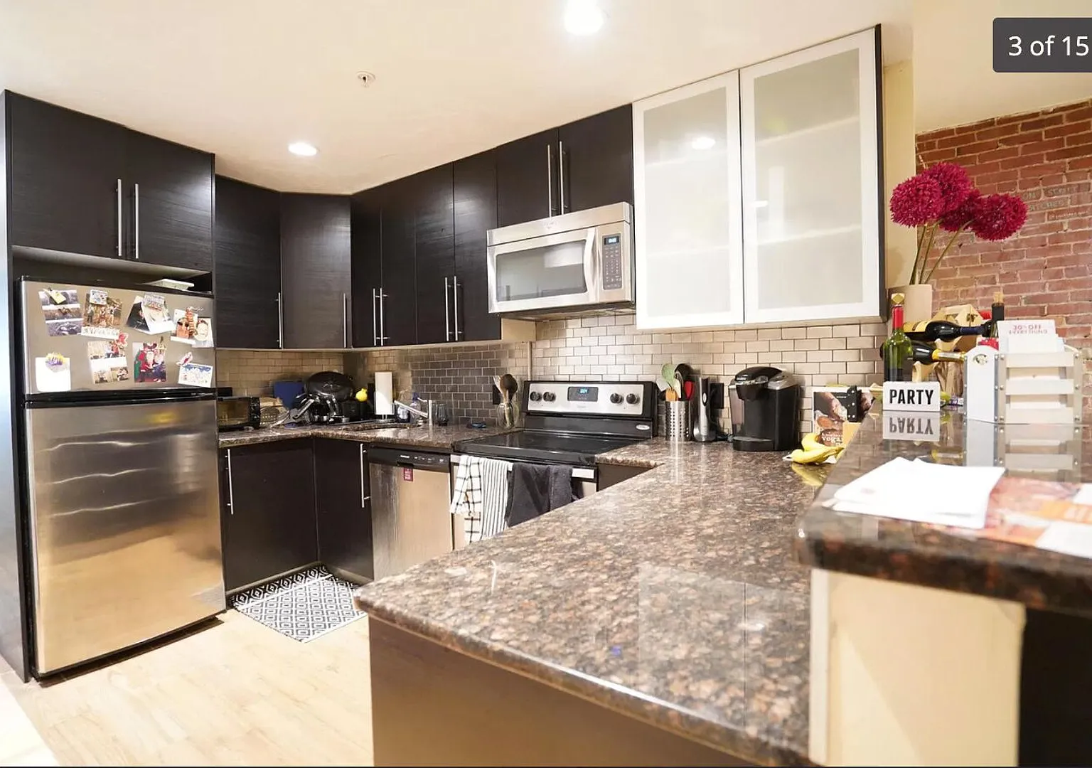 No Brokers Fee Unit in Coolidge Corner, Central AC, Fully Renovated, Parking for Rent — Photo 3