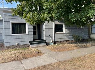 1410 1/2 Washington Ave, La Grande, OR 97850